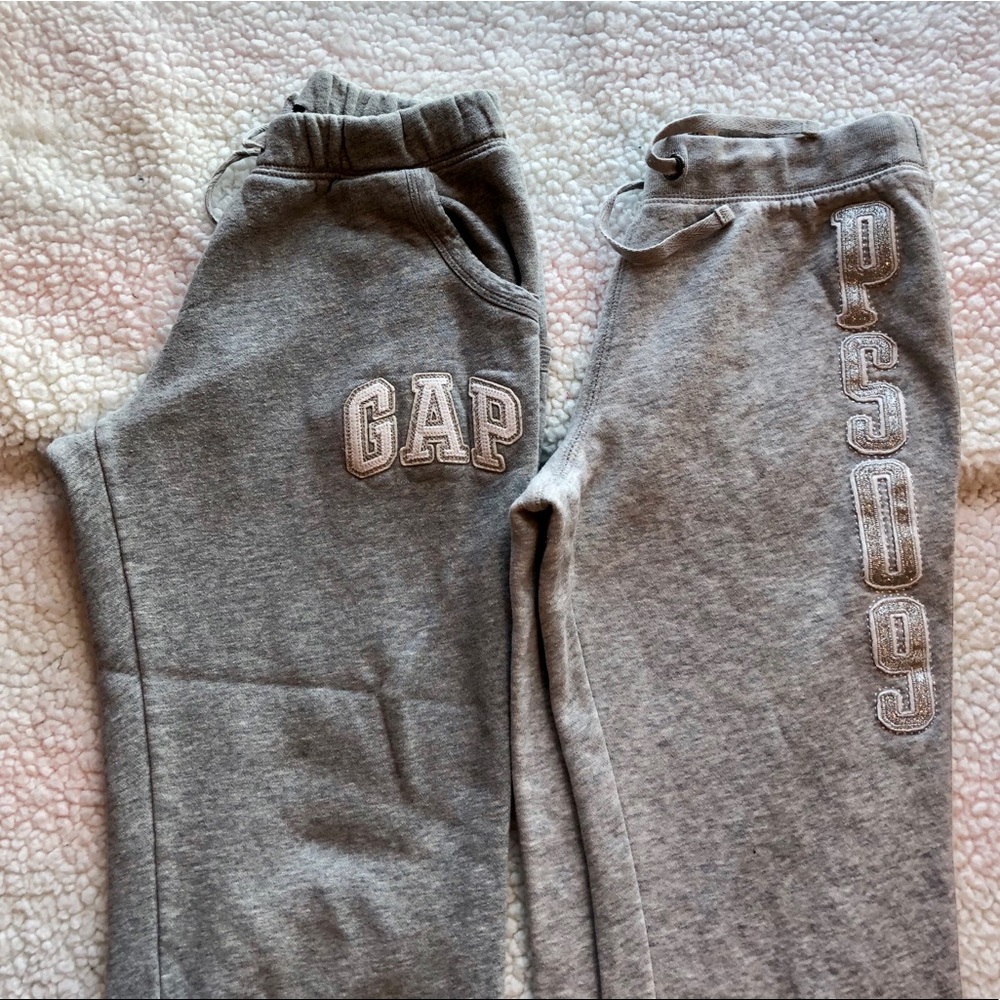 🔥 5/$20🔥 2 pair of sweats! 1 Capri and 1 sweats
